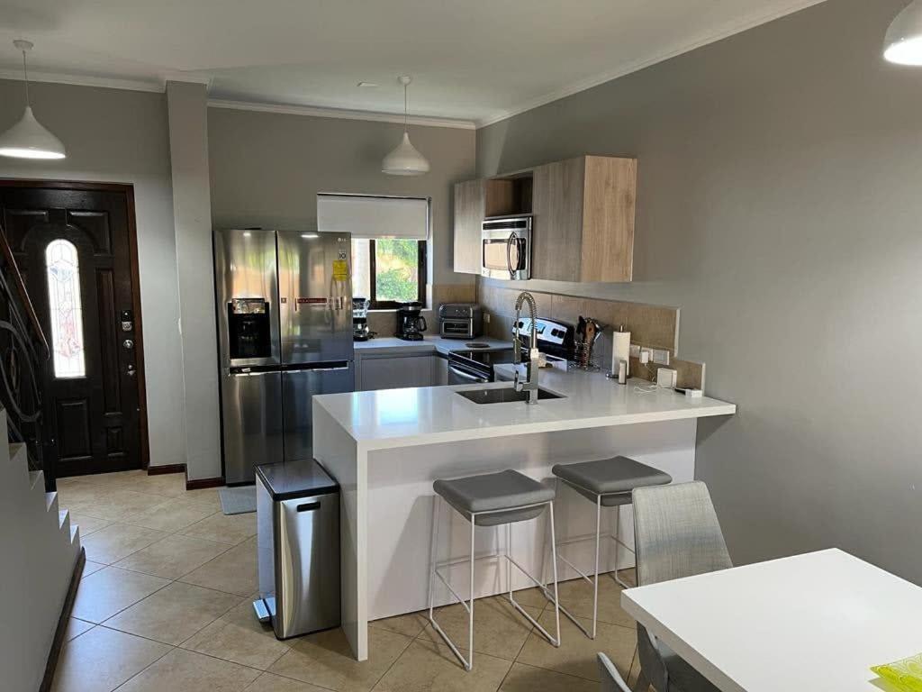 Special House In Gold Coast With Private Jacuzzi Villa Palm Beach Bagian luar foto